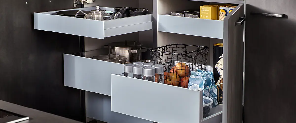 Pantry with pull-out shelves